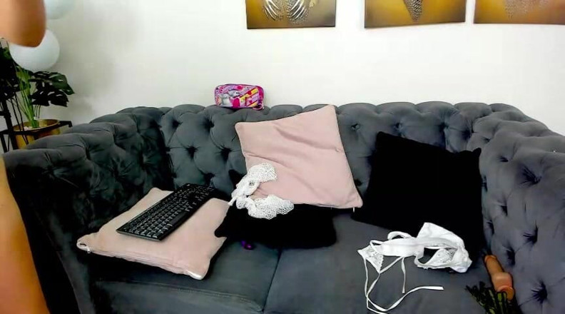 Anny Scorcia: Masturbação, dedo, sexo nu, show de sexo