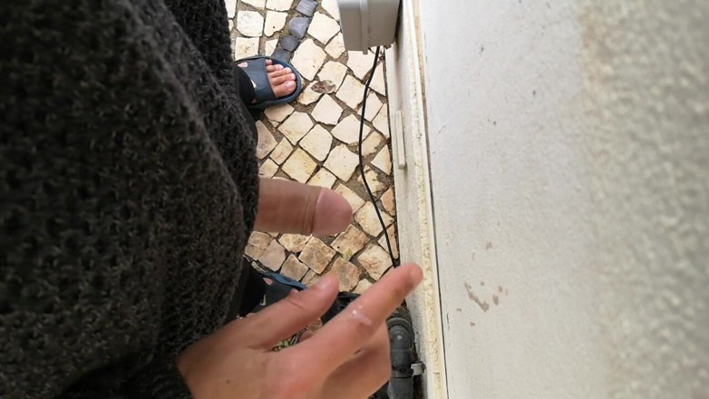 Rafael Torreano: Typ, der sich selbst beim wichsen draußen aus der augenansicht...