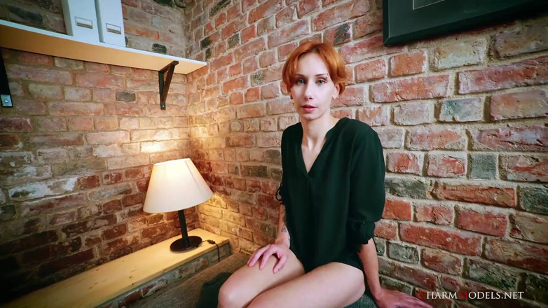 CharmModels: Mary Jane Si rambut merah cantik 30 tahun tanpa seluar tetapi...