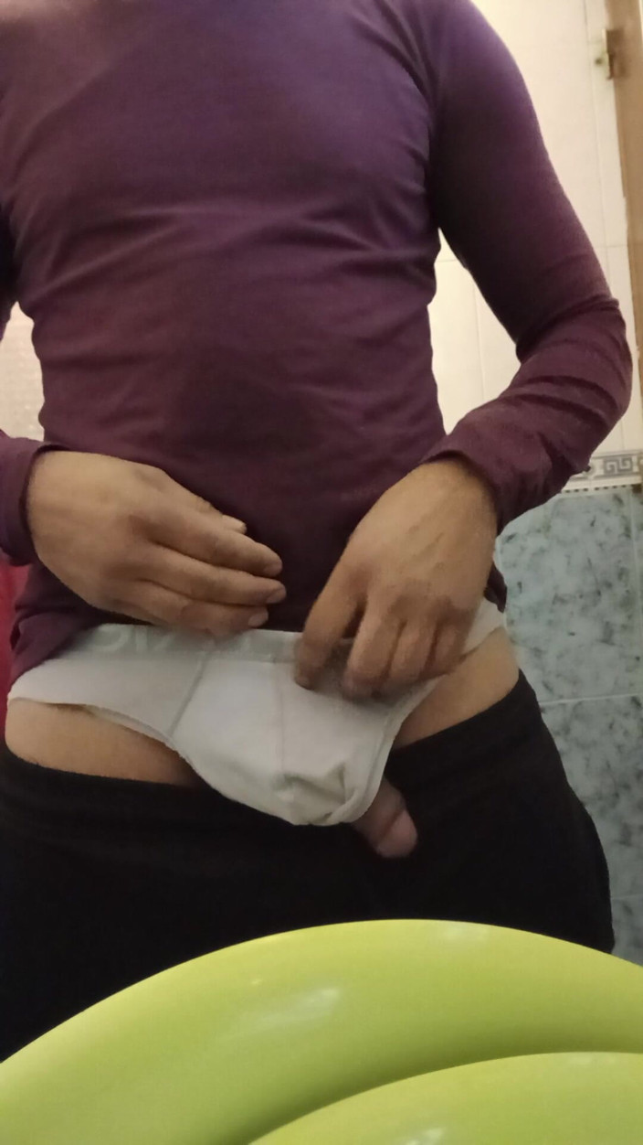 Boy top Amador: Ik Werd Wakker Met Veel Verlangen En Maakte Een Speciale...