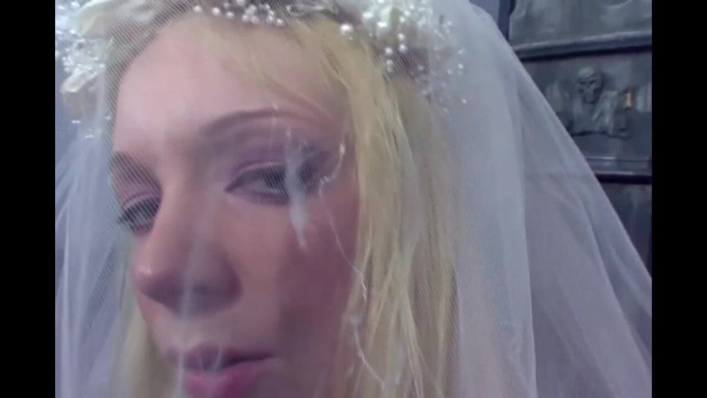 Vintage X: La mariée a besoin d’une double pénétration