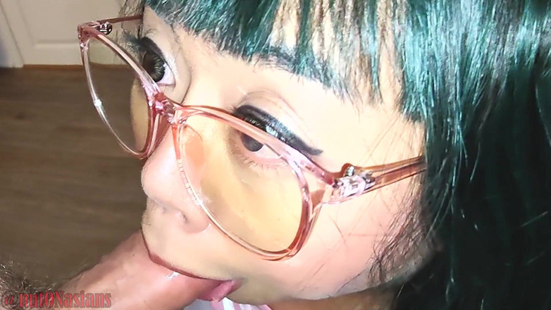 nutON: 아헤가오 사정!