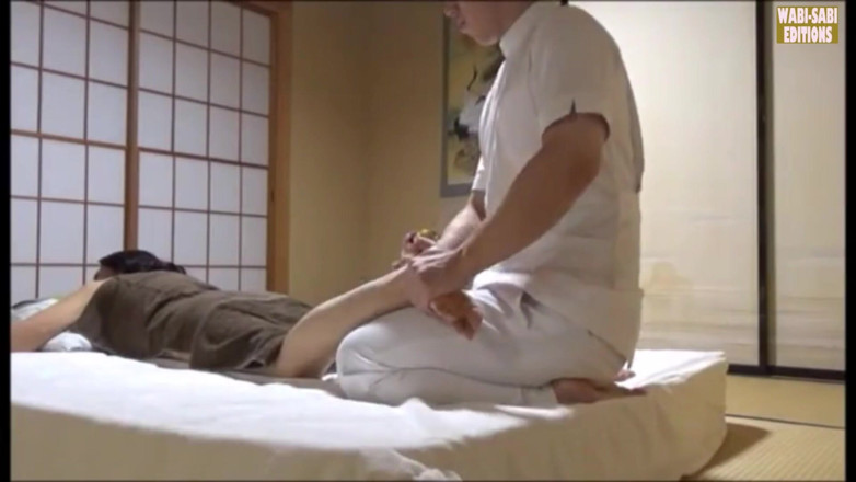 MILF, Wabi-Sabi Editions: 핫한 결과로 소문난 미시 마사지 가게의 은밀한 조사 -5부