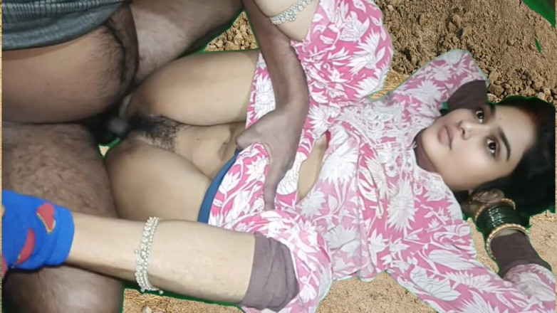 Sital: Sexe indien desi indien dans la nature, villageoise desi xx...