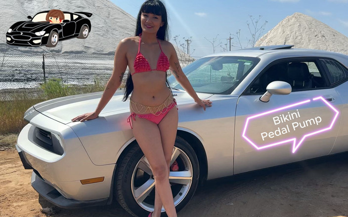 Viva Athena: Pompa Pedal Bikini