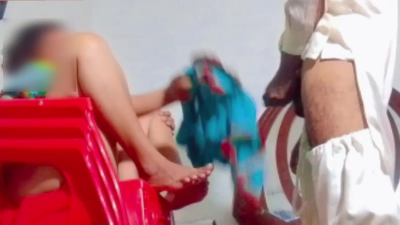 Abida sexy: Desi Couple
