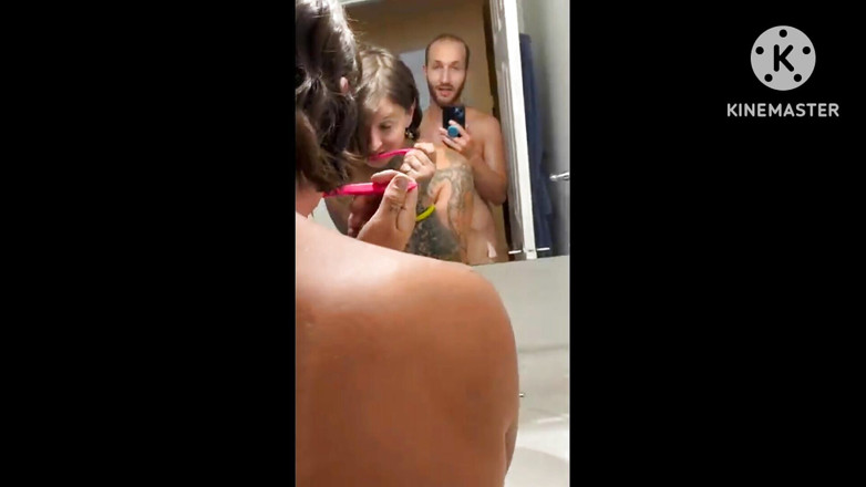 Chloe T Star: Jake adik tiri transeksualnya yang berjalan lewat untuk kerja satu...
