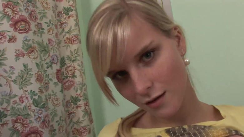 Kinky Angels: Hot teen riding and sucking and making him cum