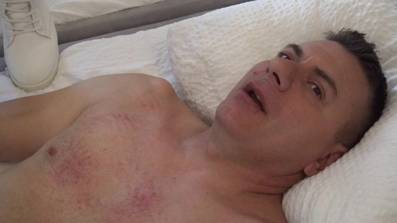 Paultramp: Si passa sul viso con gli stivali