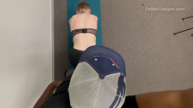 FetishCamper: Volles video, weißer hintern, schwarze leggings, sichtbares höschen