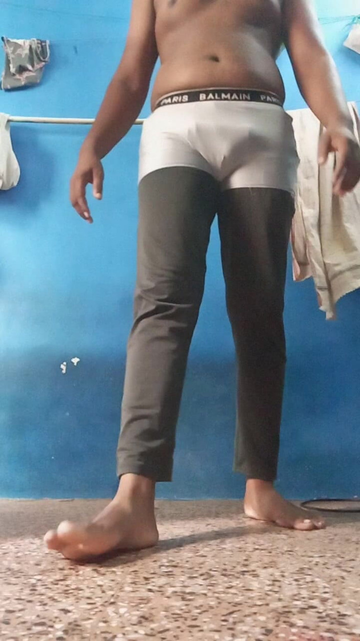 Sweet Indian cock: Seksoefening met schoonzus zuigt