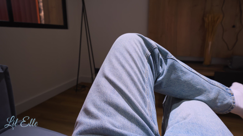 Lil_Elle: Soirée pyjama à Paris inattendue avec ma belle-mère - fini avec un...