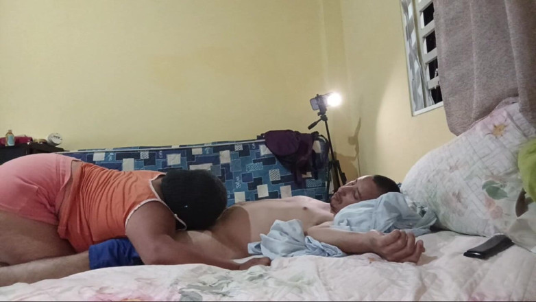 Stepmom_with_big_tits: Délicieuse grosse bite mon beau-père qui est très excité.