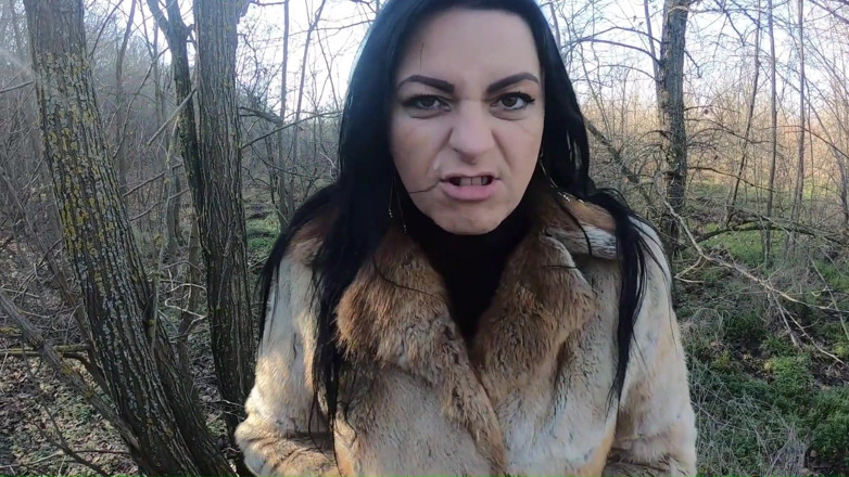 MilfyCalla: Dvojité potěšení s Milfycalla epizoda 28 ze 47 kůže, punčochy, kouření a...