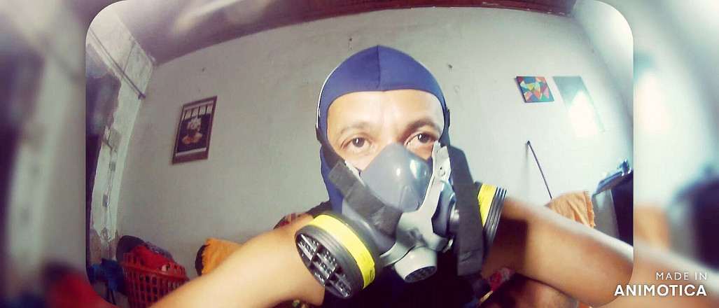 Stink HairyMale: Balaclava, cizme și miros masculin