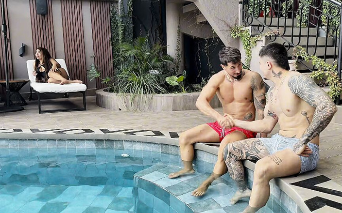 DuvanSr: Nós duplamente penetramos uma mulher mexicana que conhecemos no Hotel -...