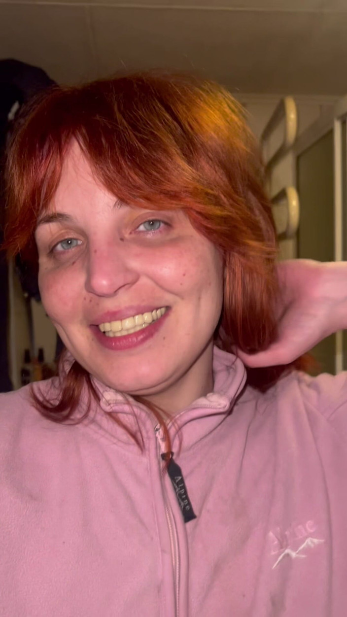 Elena917: Eerste keer stok proberen en vertellen over blauwe plekken na...