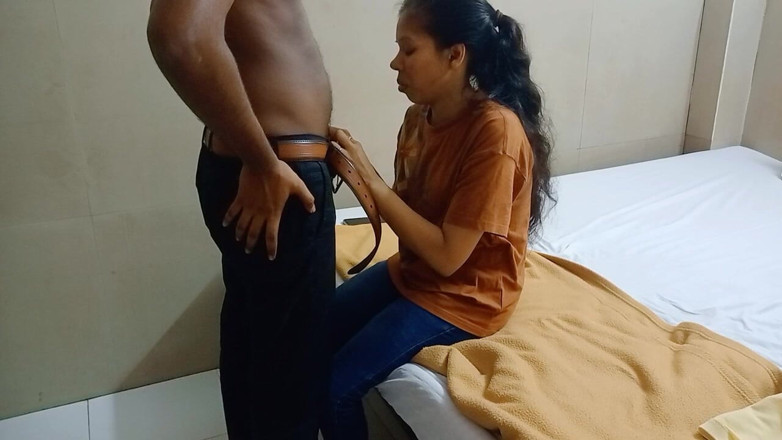 NikiRathod: 彼女とセックスするとき、見てみて