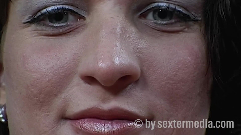 Sextermedia by Pete: Denise rozjíždí tvé hlavní kino