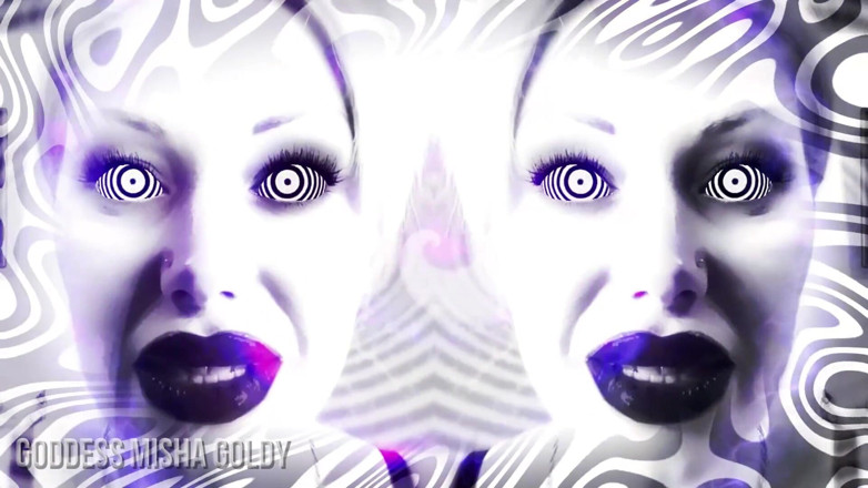 Goddess Misha Goldy: Apenas meus olhos em espiral, apenas pornô, apenas masturbando e...