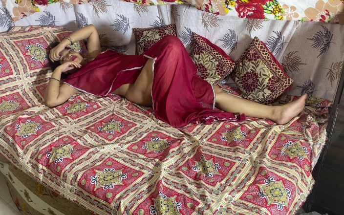 Desi Indian Wife: Indyjska para gorący seks z obciąganie, wytryski wewnątrz cipki