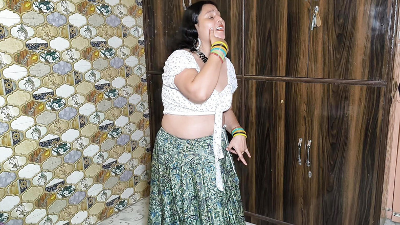 Pujaprem indian: Bhojpuri, scène de fin de danse torride super sexy