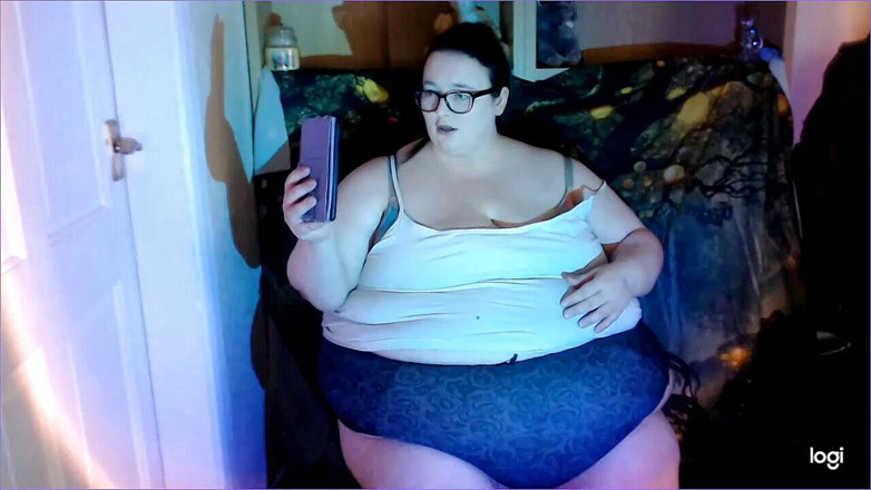 SSBBWLadyBrads: Бойфренд приударим, какой шокер
