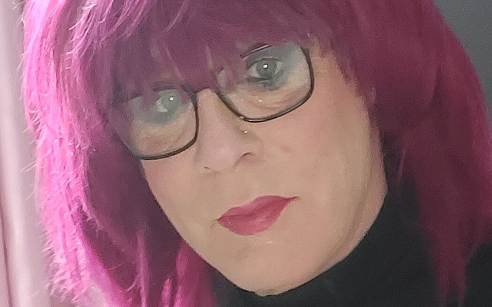 Juniperberi29: Hiya transvestã¤ttin