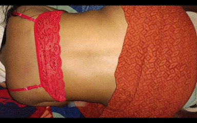 Queen4desi: Une bhabhi desi indienne sexy baise en gros plan sur...