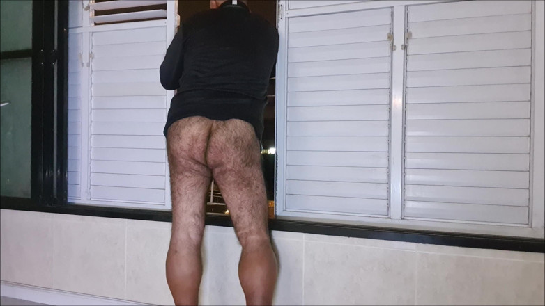 Ilovetobenaked: Přijďte se na mě někdy podívat
