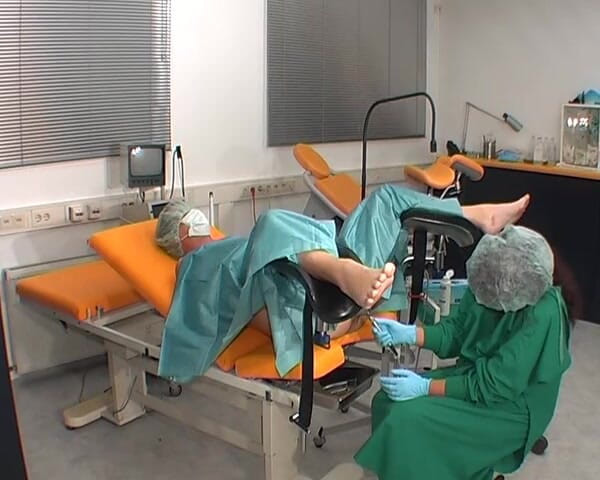 Rubber & Clinic Studio - 1ATOYS: Seks dubur dengan fisting