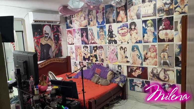 Ariana Unicorn: Tak nadržená pomocí spodního prádla