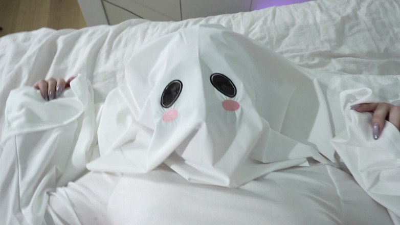 Nka Legran: Ghost Sneaks Into Your Room to Drain All Your Cum
