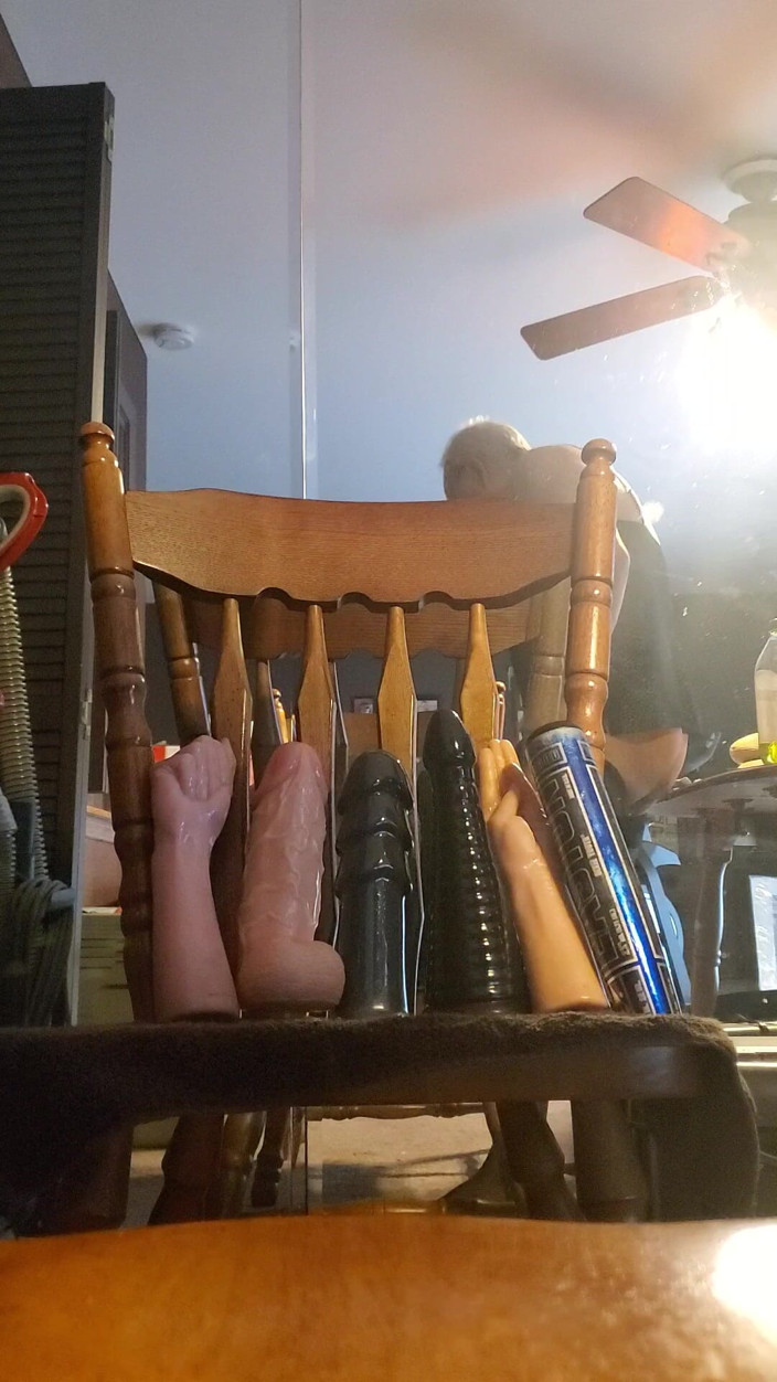 assman53: Orgía de gangbang con consolador grande de culo cachondo con...