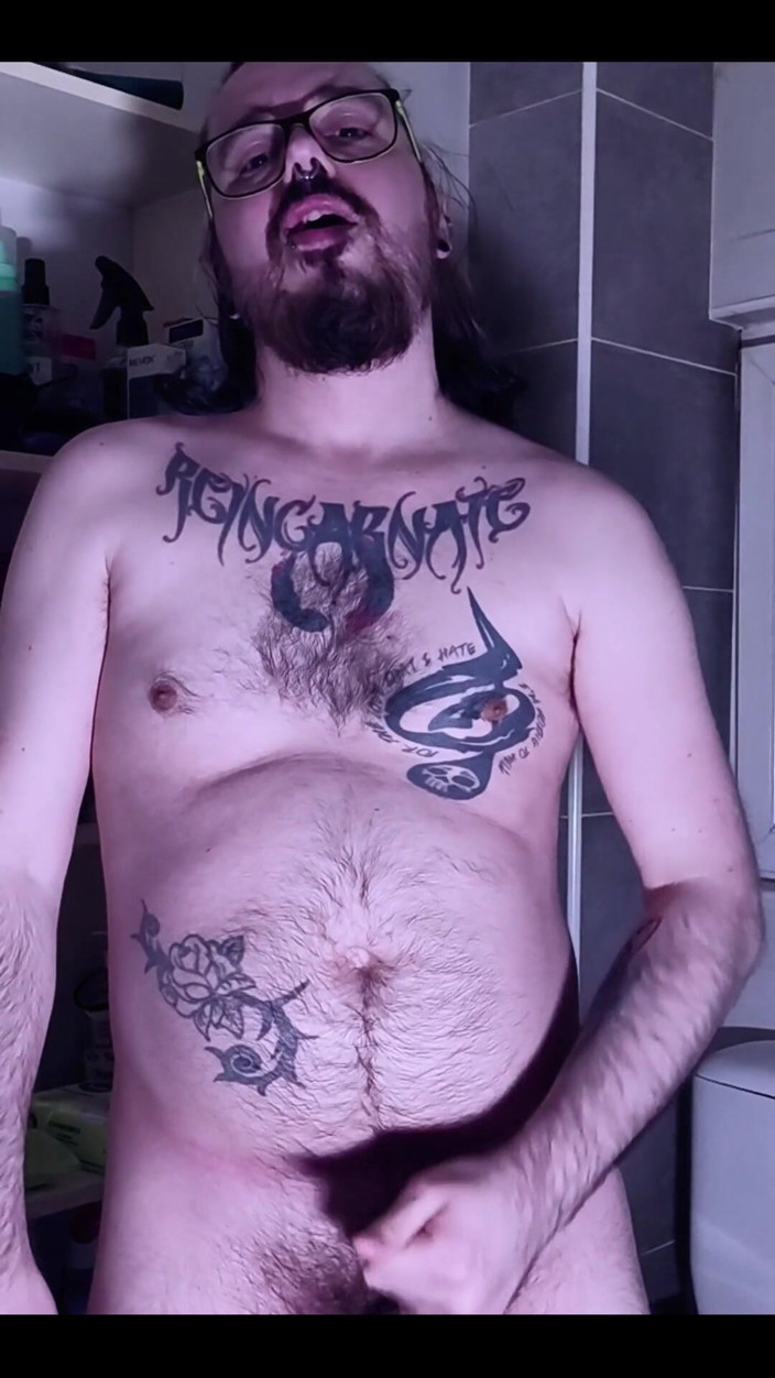 NaturalBornSinner: Je me suis déshabiller avant