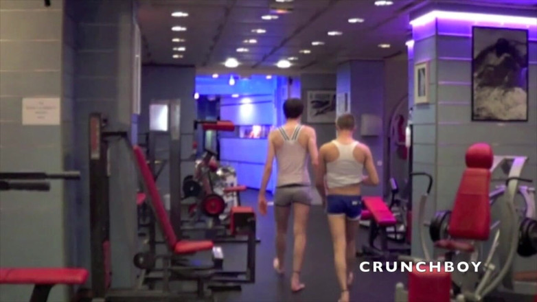 Crunch Boy: Pantat kevin kembar dikongkek calixte
