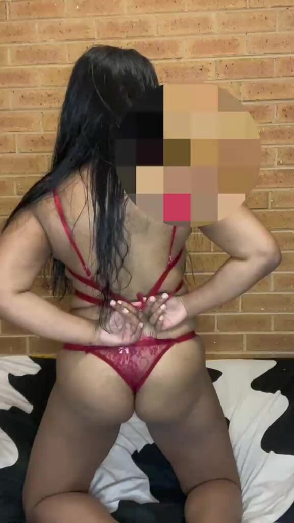 Lovers afterdark: Sri Lanka - menina chupando pau grande