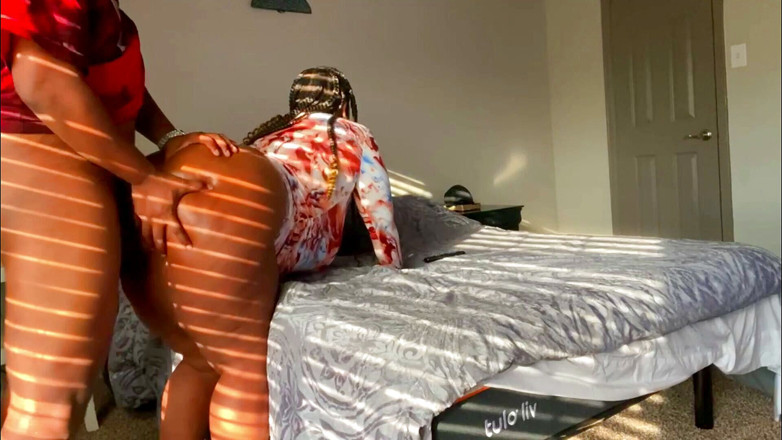 Exclusive Dirty Diana: Besöker My Sugar Daddy i en sexig klänning med klackar...