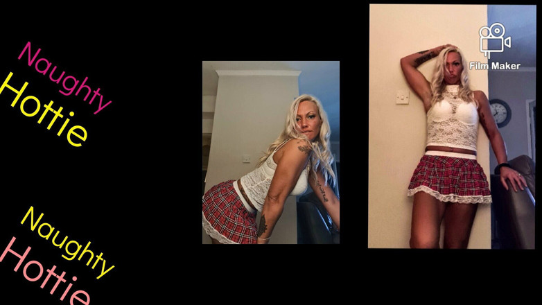 Mercedes Bendz: Блондинка красуня snap колекція