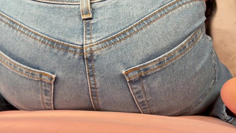 Angellkink: Kolosální děvka polyká chcanky