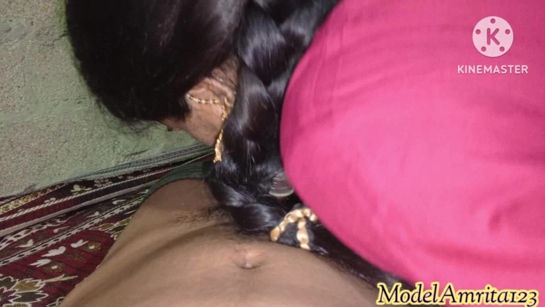 Amrita: Desi ngentot di rumah