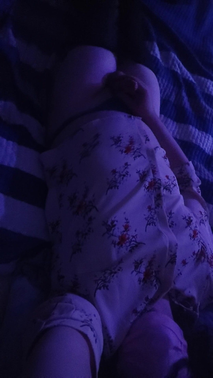 Dianadream: Sissy-solo-masturbation und sperma