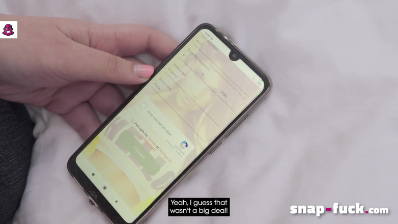Snap Fuck: Хлопець зрадив! Моя товста подруга замість мене робить мінет! (французький влог)