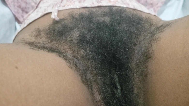 Lovemina: Aksi intens gadis dengan lebat hd - kecantikan alami, energi mentah,...