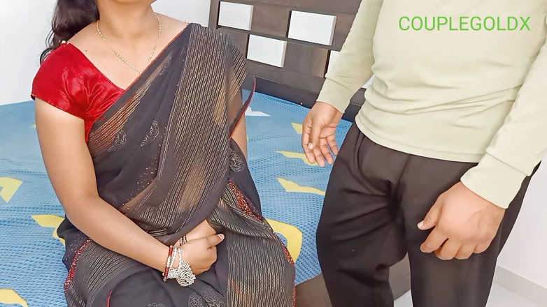 Sexy Komal: 道端に立っている女の子にあげて家に連れ帰り、