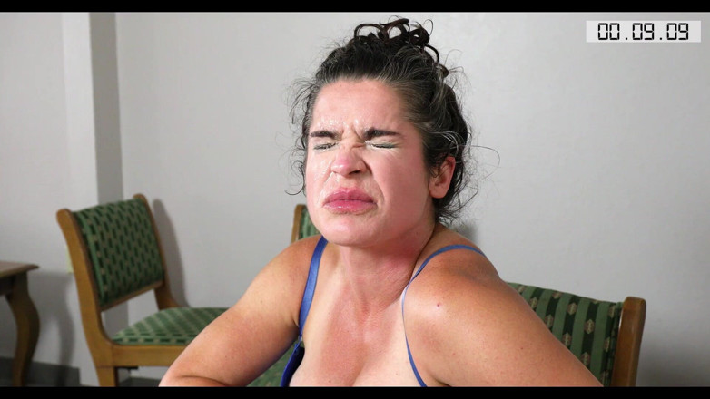 Sammi Starfish: Nothin but facials - том 1