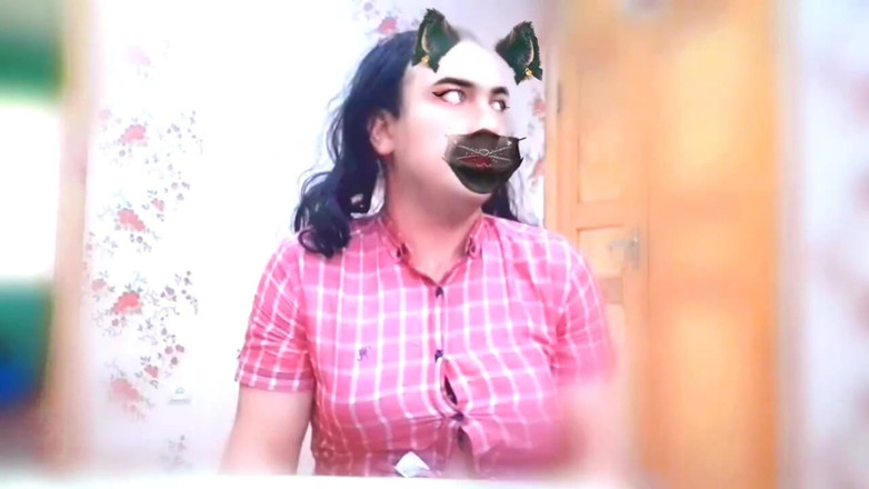 Kitty_Cross: Kitty ladyboy seksi ateşli güzel transeksüel travesti kitty