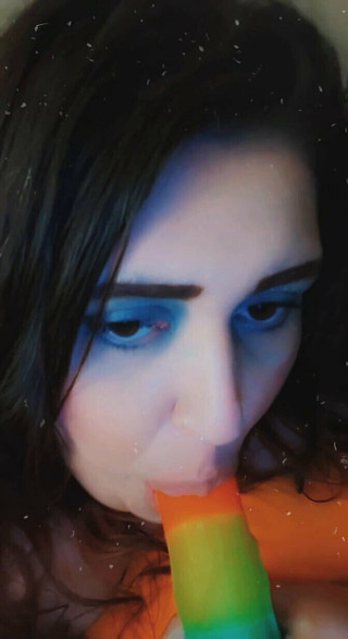 Nikki Danzig: Culona puta chupa consolador