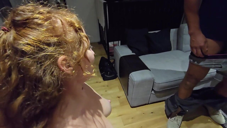 Raquel Van Zant: Hotwife Raquel van Zant verführt die Kesselreparatur-männer