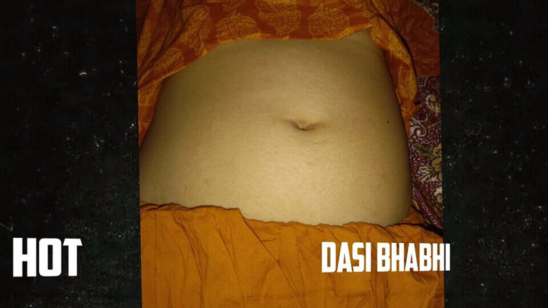 House 3: Une bhabhi desi couche avec eux